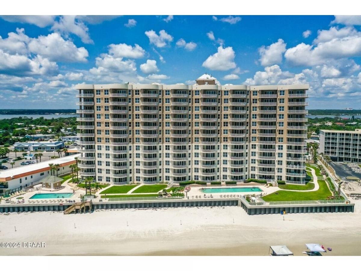 Picture of Home For Sale in Daytona Beach Shores, Florida, United States