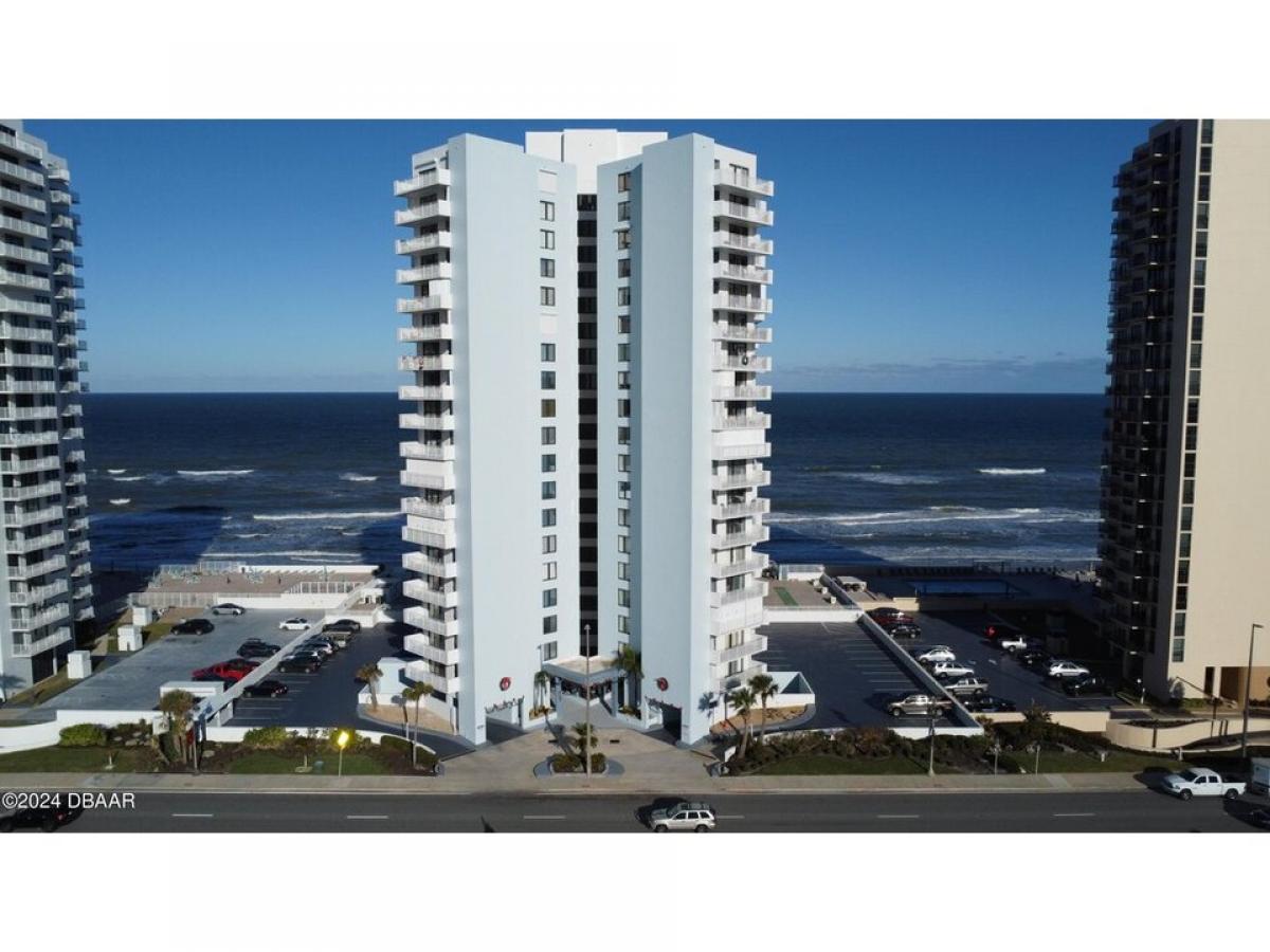 Picture of Home For Sale in Daytona Beach Shores, Florida, United States