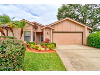 Home For Sale in Port Orange, Florida