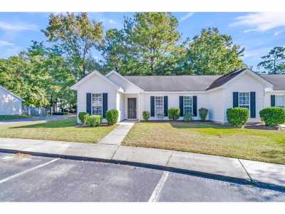 Home For Sale in Goose Creek, South Carolina