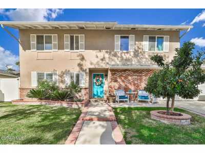 Home For Sale in Simi Valley, California