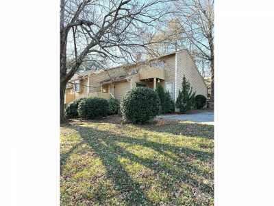 Home For Sale in Hickory, North Carolina