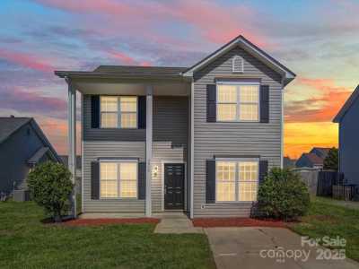 Home For Sale in Indian Trail, North Carolina