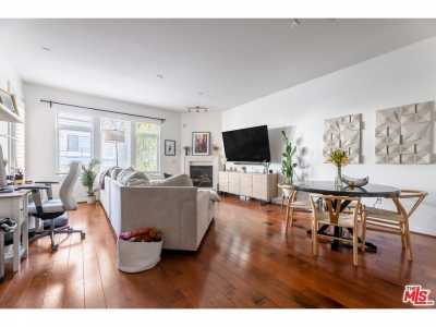 Home For Sale in Marina del Rey, California