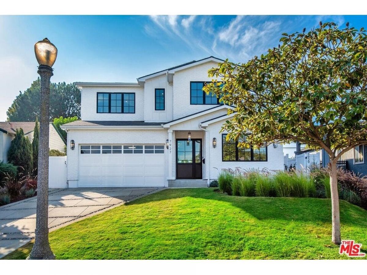 Picture of Home For Sale in Los Angeles, California, United States