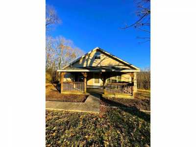 Home For Sale in Whitwell, Tennessee