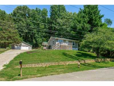 Home For Rent in Chattanooga, Tennessee