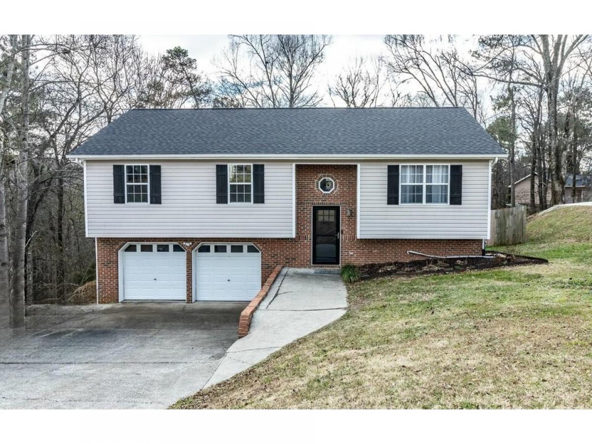 Picture of Home For Sale in Ringgold, Georgia, United States