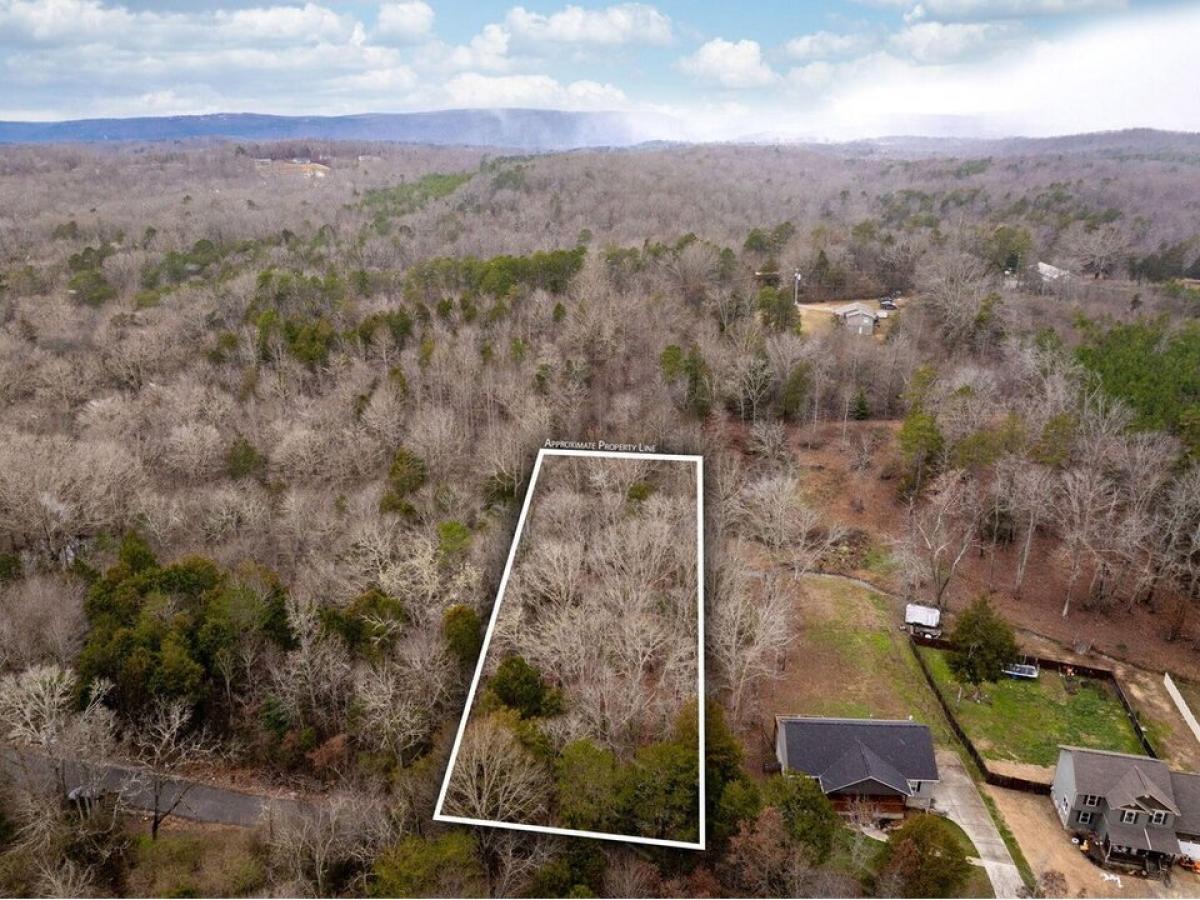 Picture of Residential Land For Sale in Soddy Daisy, Tennessee, United States