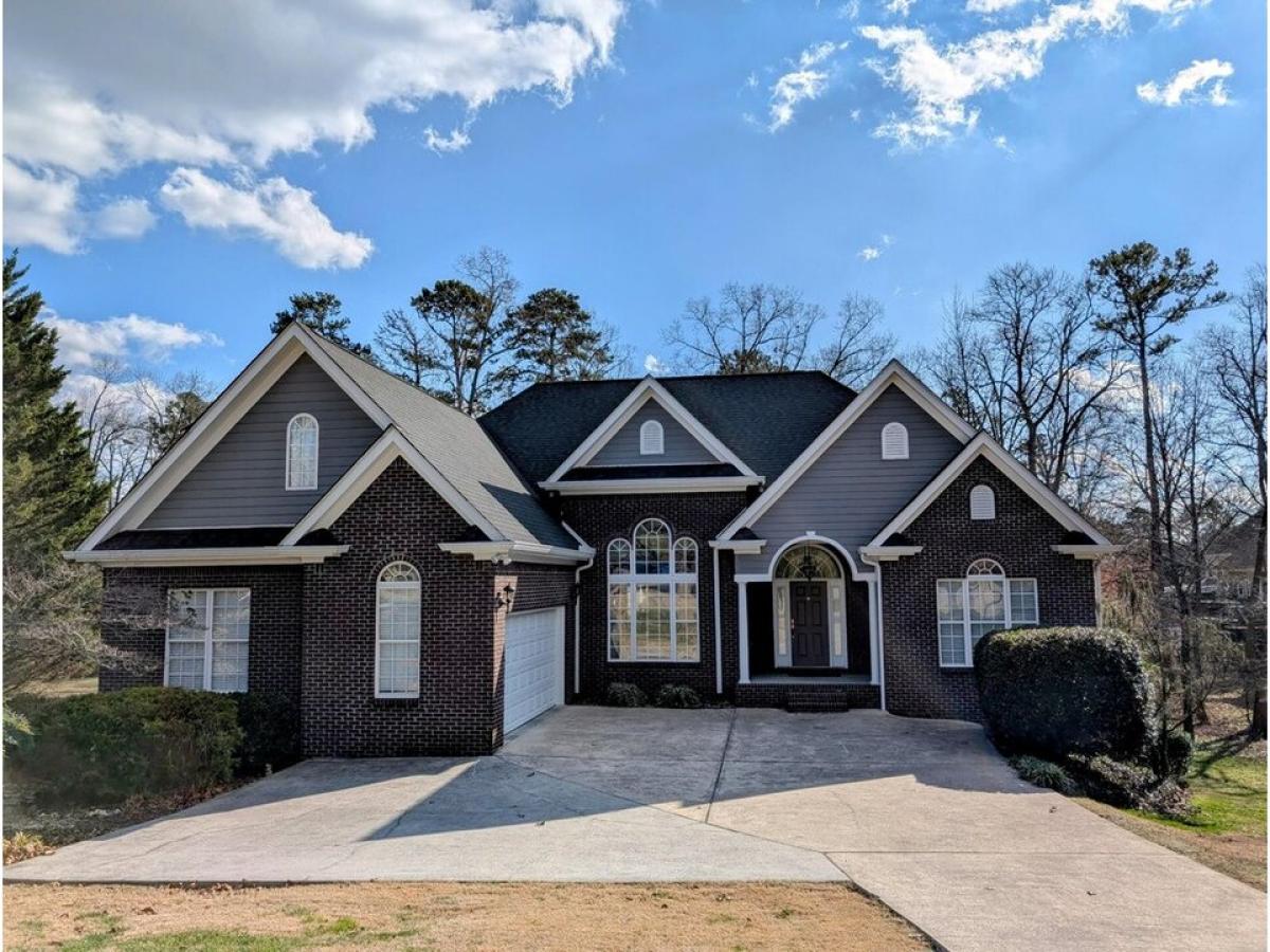 Picture of Home For Sale in Ringgold, Georgia, United States