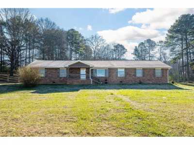 Home For Sale in Ringgold, Georgia