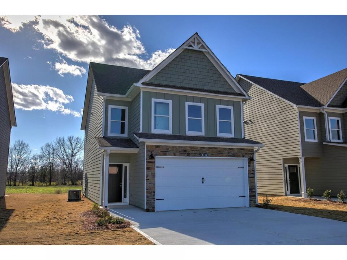 Picture of Home For Sale in East Ridge, Tennessee, United States