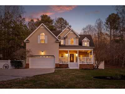 Home For Sale in Apison, Tennessee