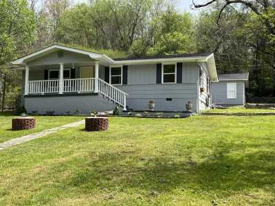 Home For Rent in Rossville, Georgia