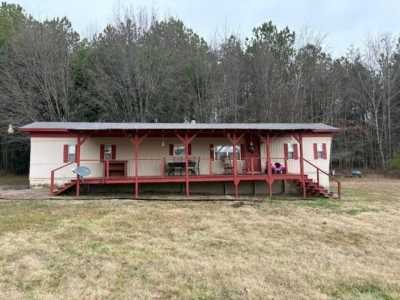 Home For Sale in Chickamauga, Georgia