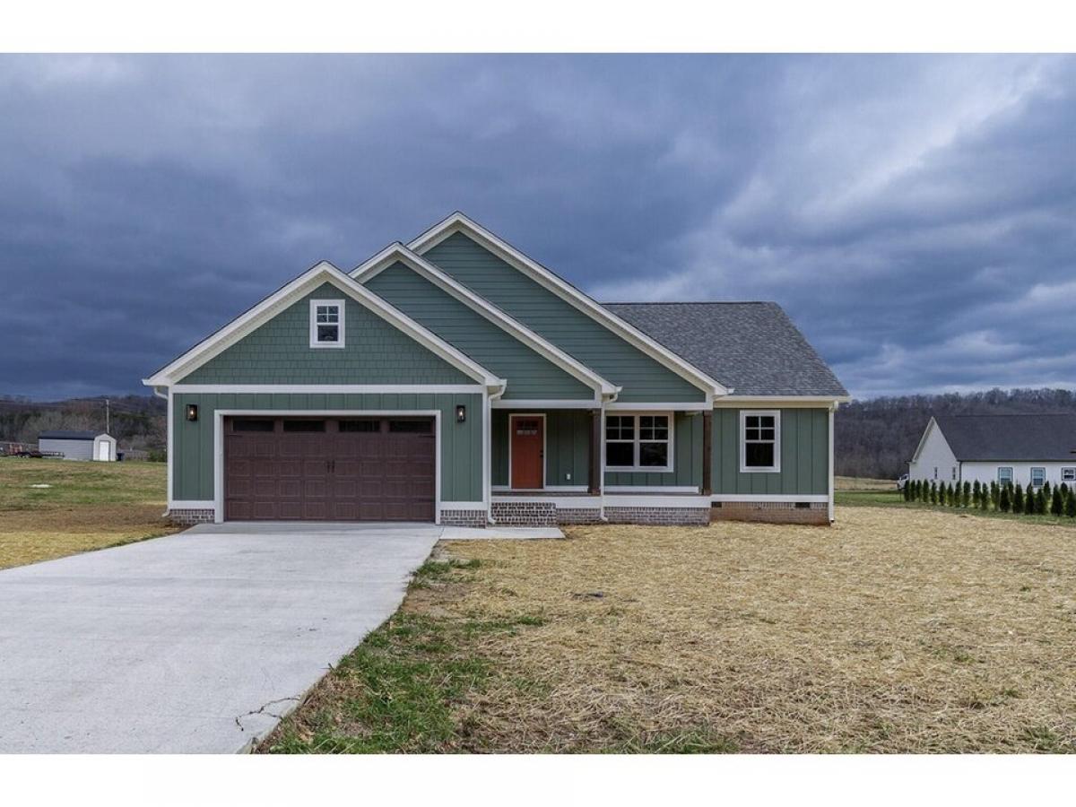 Picture of Home For Sale in Dunlap, Tennessee, United States