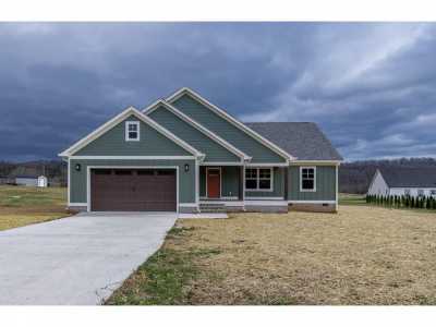 Home For Sale in Dunlap, Tennessee