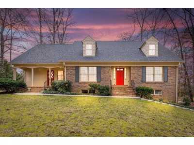 Home For Sale in Cleveland, Tennessee