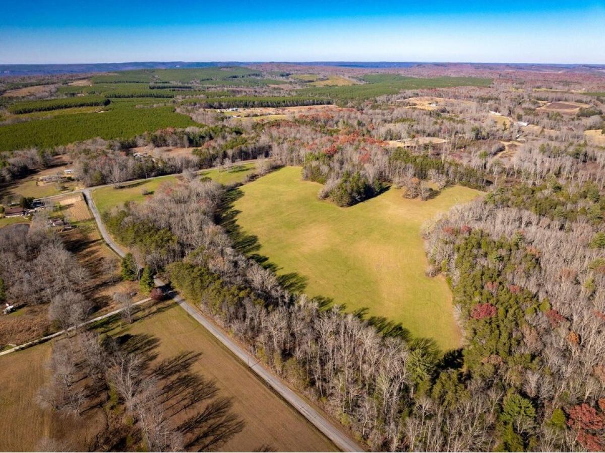 Picture of Residential Land For Sale in Graysville, Tennessee, United States