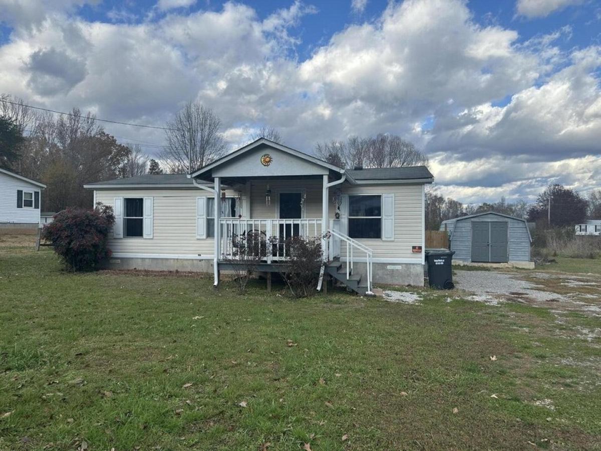 Picture of Home For Sale in Jasper, Tennessee, United States