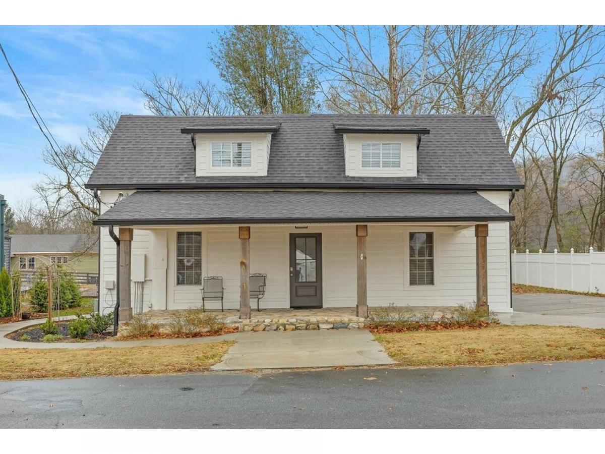 Picture of Home For Sale in Cohutta, Georgia, United States