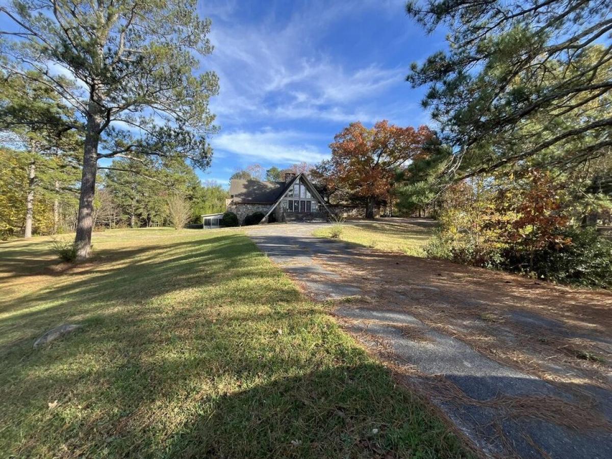 Picture of Home For Sale in Chatsworth, Georgia, United States