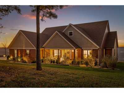 Home For Sale in Jasper, Tennessee