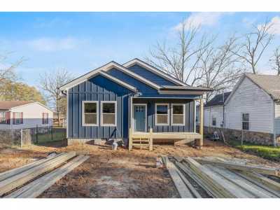 Home For Sale in South Pittsburg, Tennessee