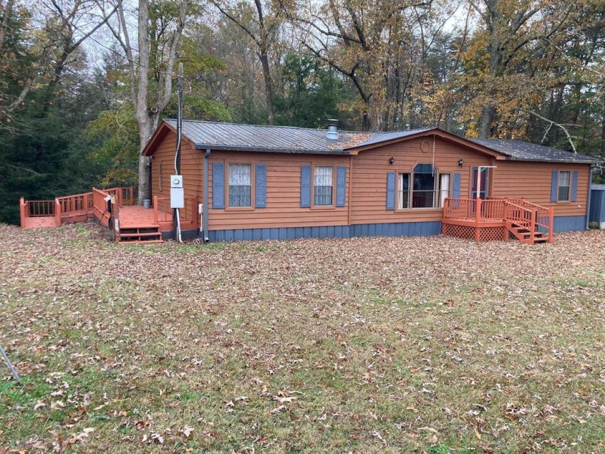 Picture of Home For Sale in Rising Fawn, Georgia, United States