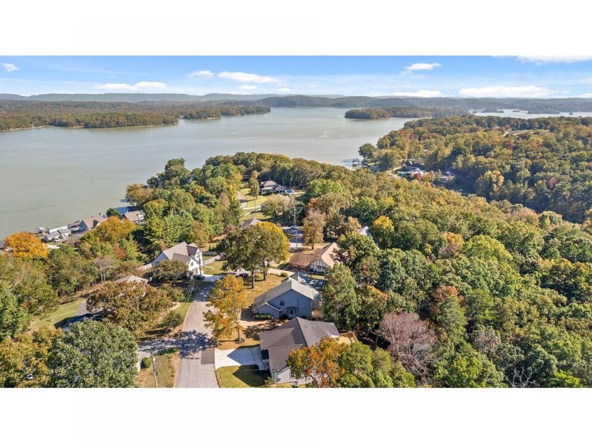 Picture of Home For Sale in Hixson, Tennessee, United States