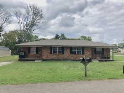 Home For Sale in Rossville, Georgia