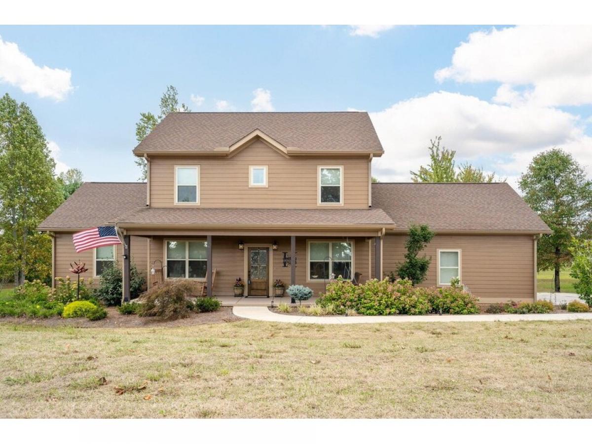 Picture of Home For Sale in Jasper, Tennessee, United States