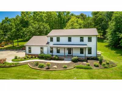 Home For Sale in Ooltewah, Tennessee