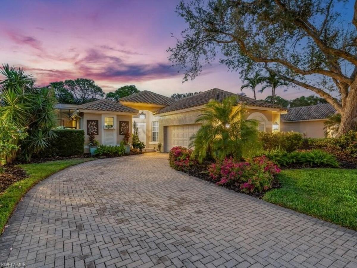 Picture of Home For Sale in Bonita Springs, Florida, United States