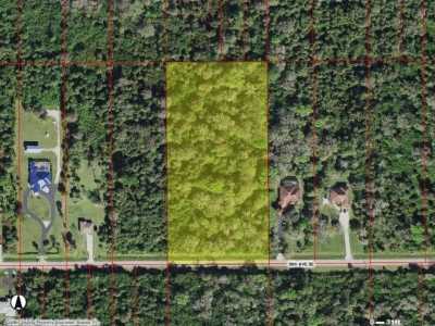 Residential Land For Sale in Naples, Florida