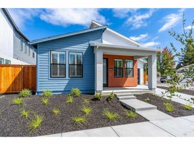 Home For Sale in Santa Rosa, California