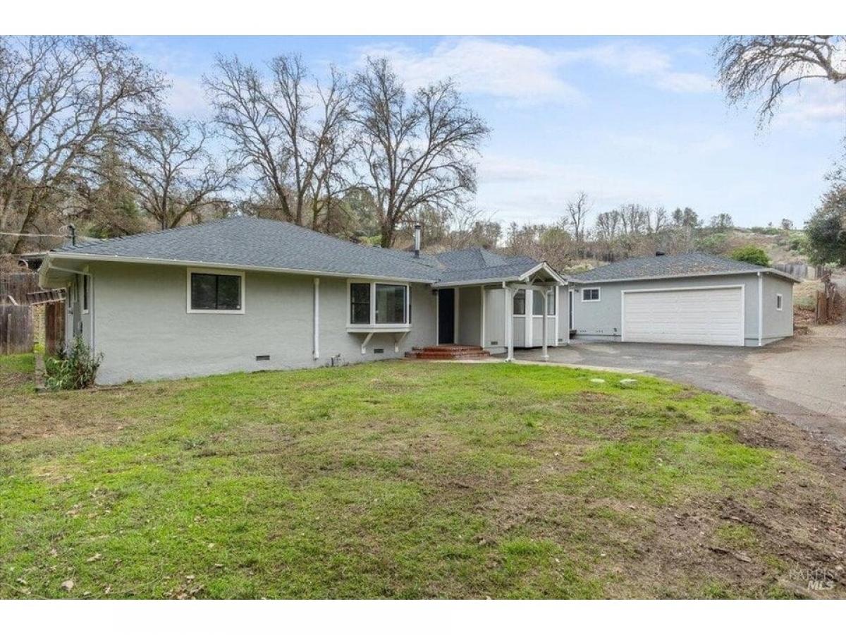 Picture of Home For Sale in Redwood Valley, California, United States