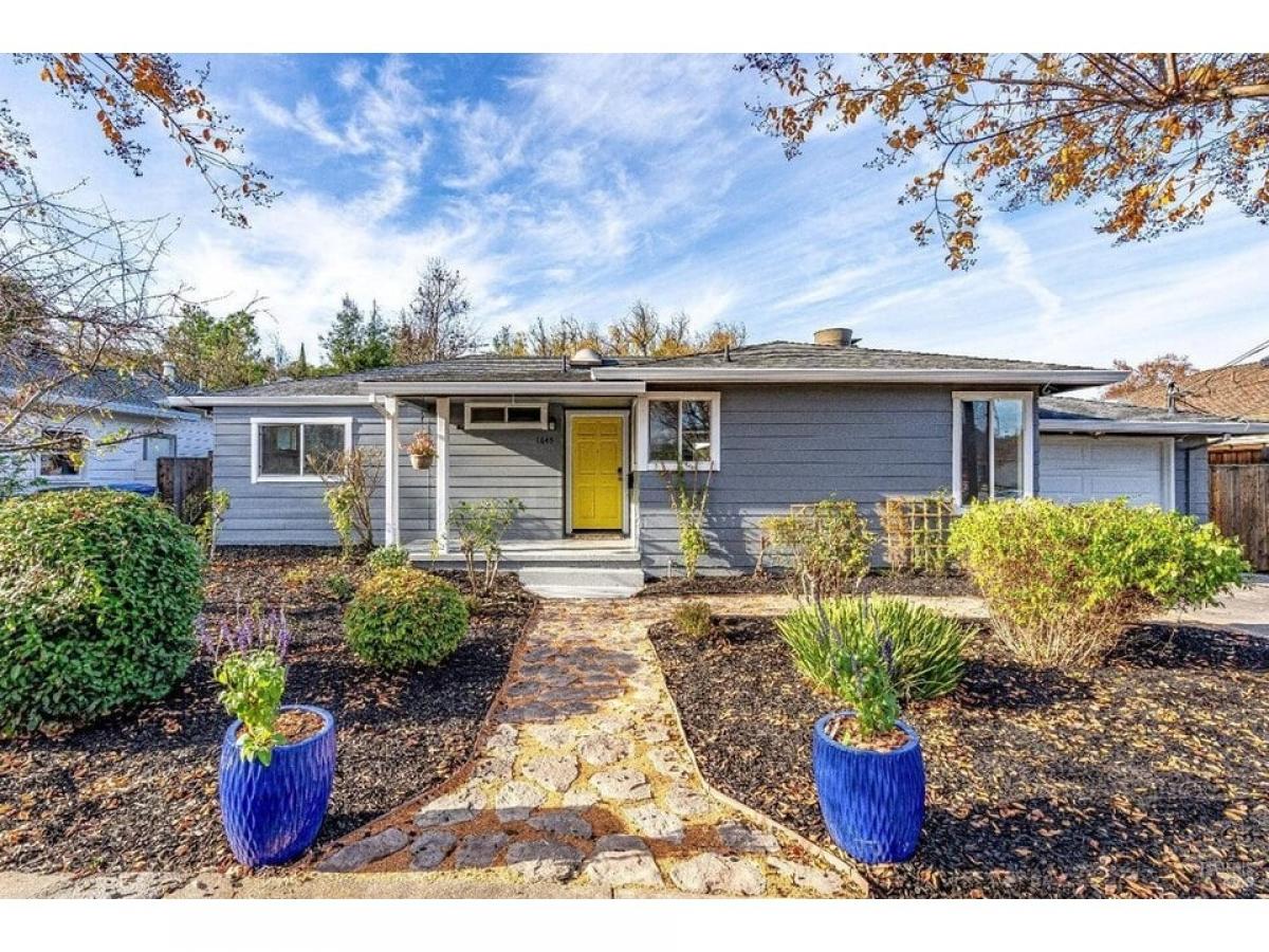 Picture of Home For Sale in Santa Rosa, California, United States