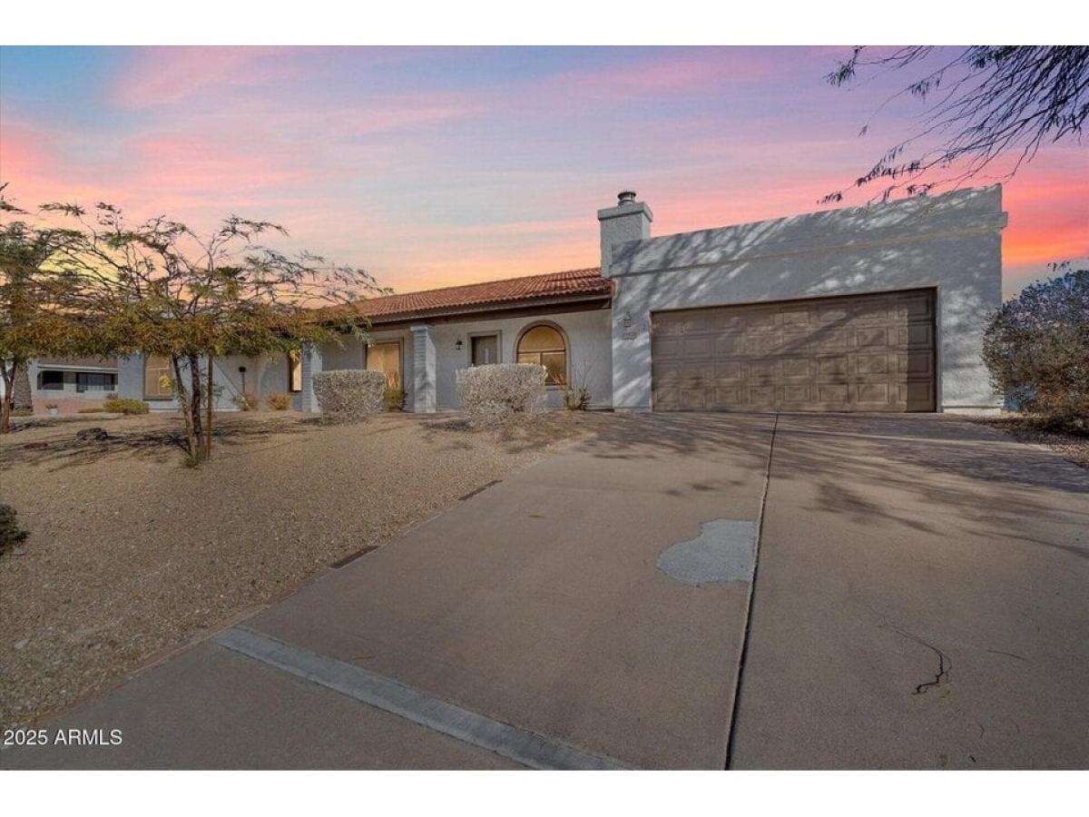 Picture of Home For Sale in Fountain Hills, Arizona, United States