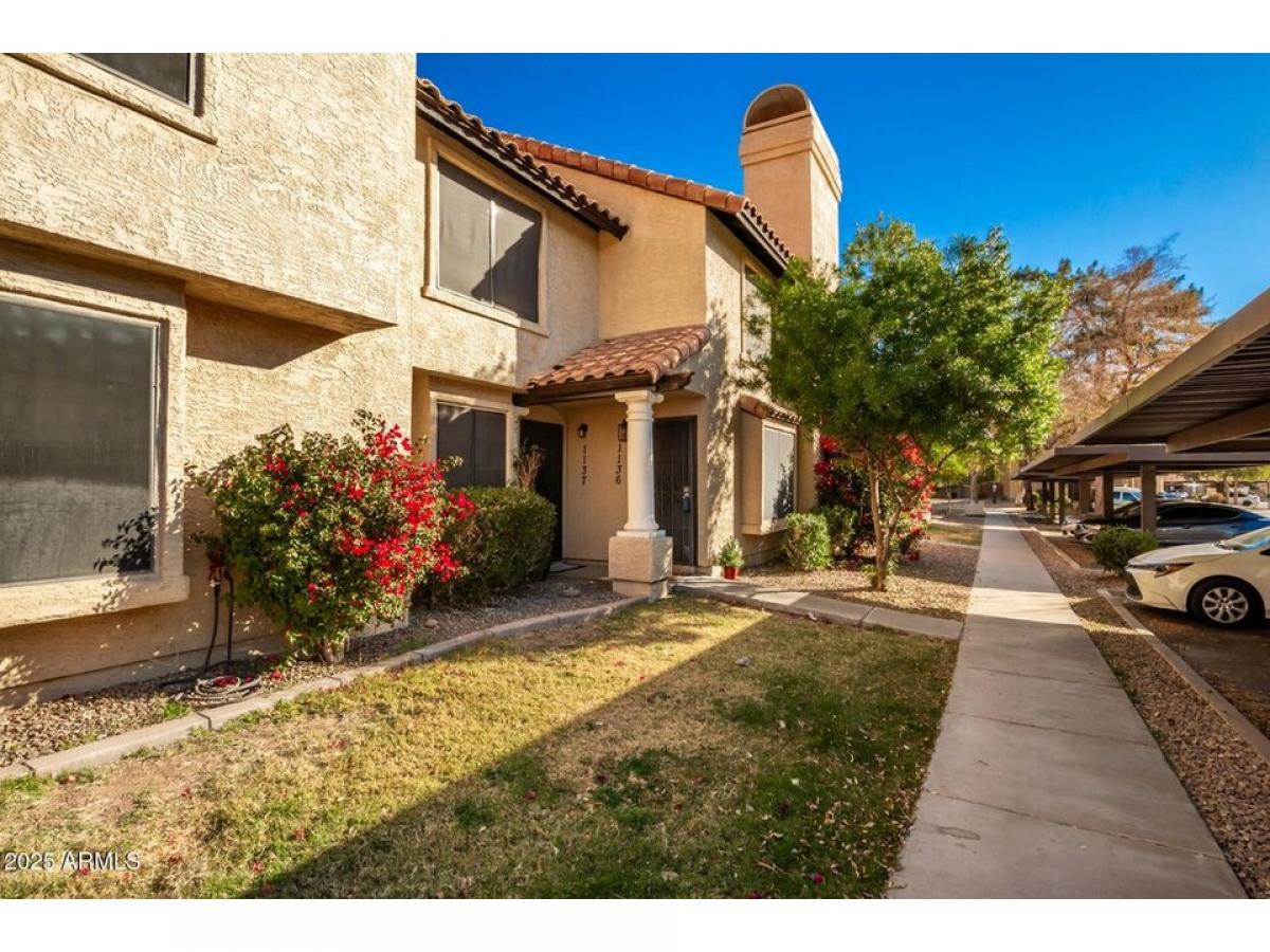 Picture of Home For Sale in Mesa, Arizona, United States