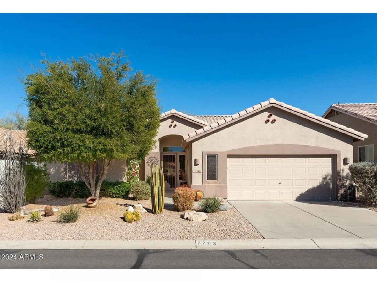 Picture of Home For Sale in Gold Canyon, Arizona, United States