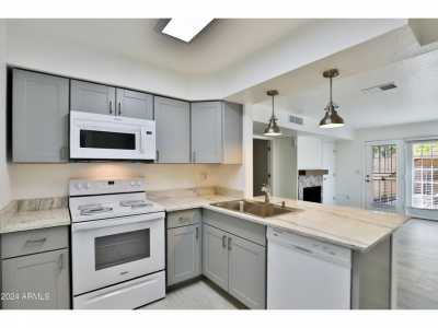 Home For Sale in Tempe, Arizona