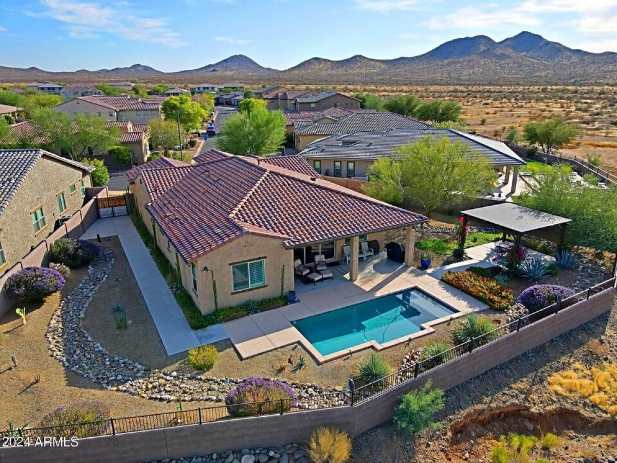 Picture of Home For Sale in Phoenix, Arizona, United States