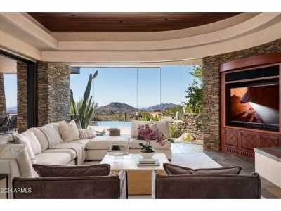 Home For Sale in Scottsdale, Arizona