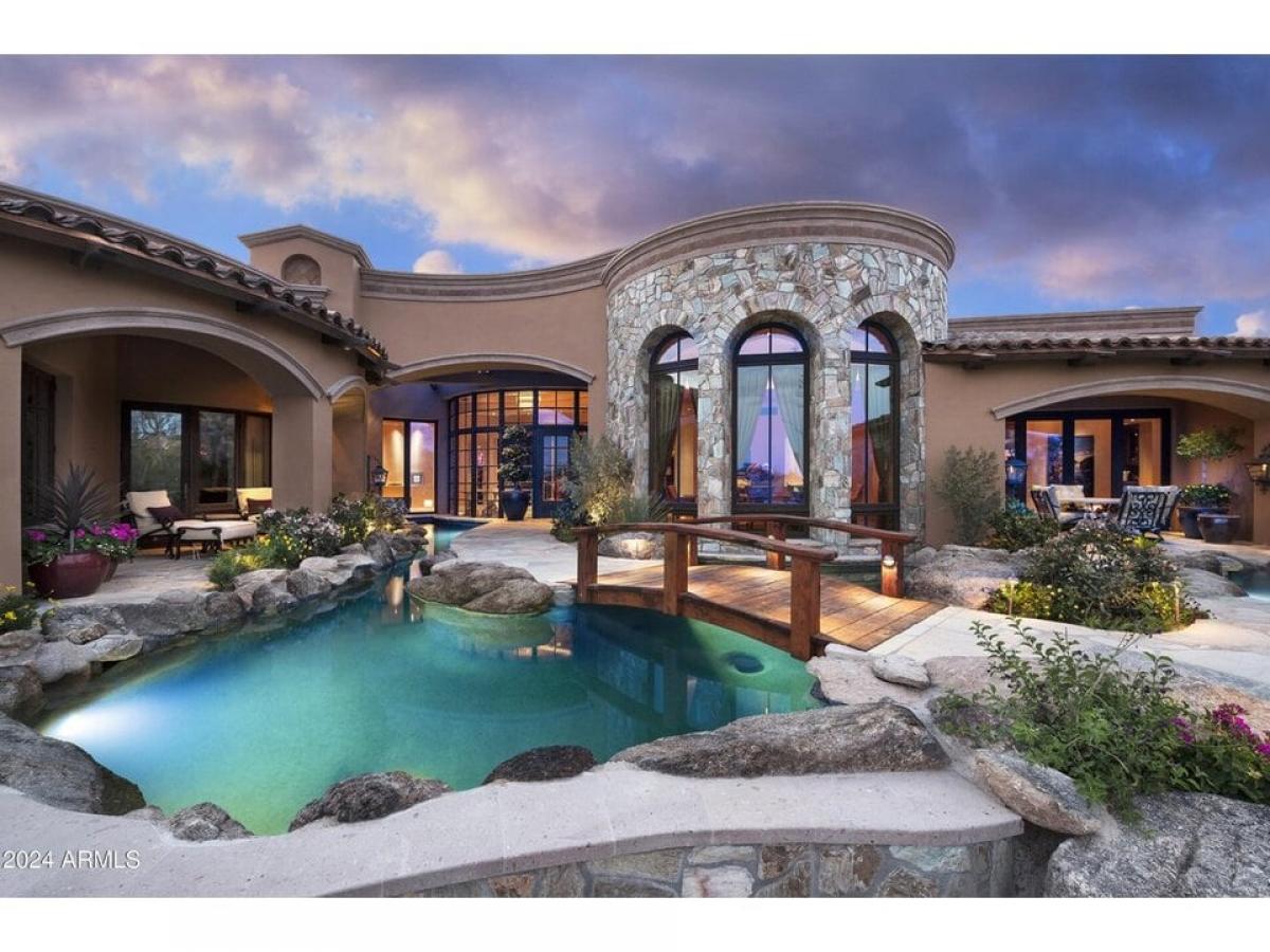 Picture of Home For Sale in Scottsdale, Arizona, United States