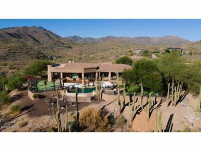 Home For Sale in Carefree, Arizona