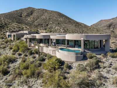 Home For Sale in Scottsdale, Arizona