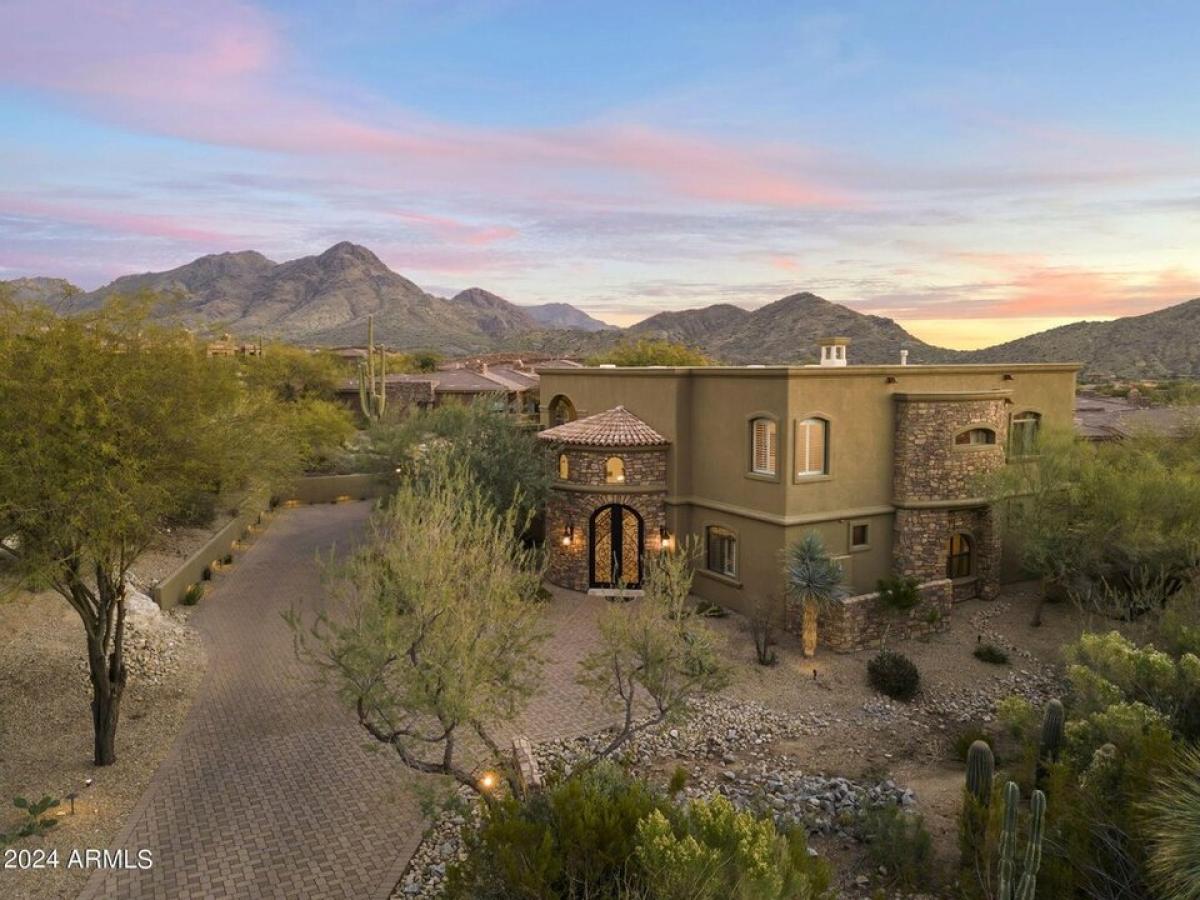 Picture of Home For Sale in Scottsdale, Arizona, United States