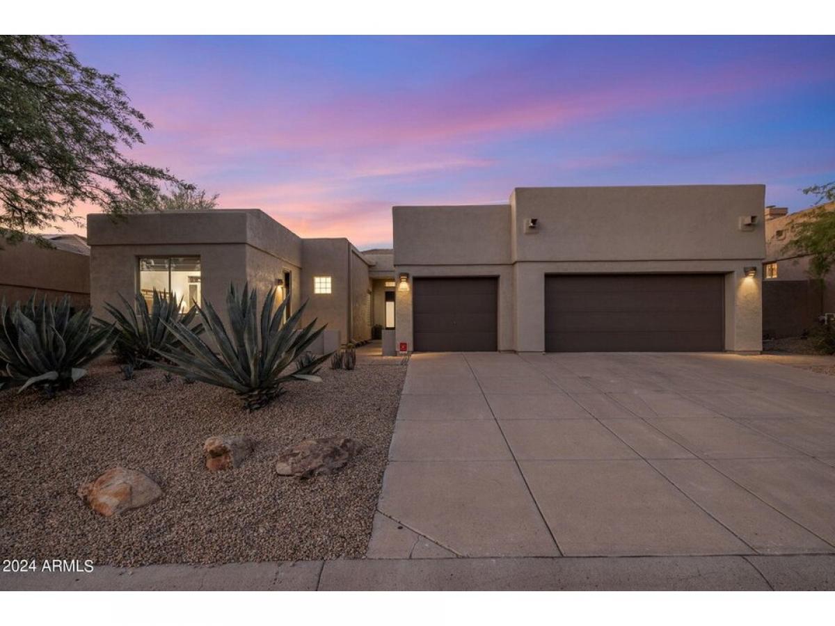 Picture of Home For Sale in Scottsdale, Arizona, United States