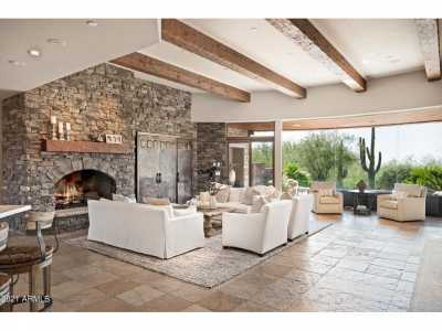 Home For Sale in Scottsdale, Arizona